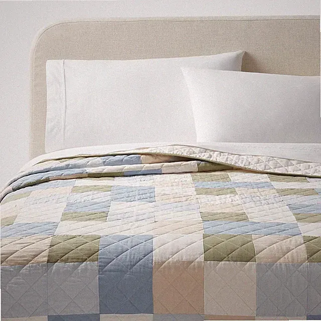 Full/Queen Pieced Patchwork Quilt Blue/Ivory/Green - Threshold: Cotton